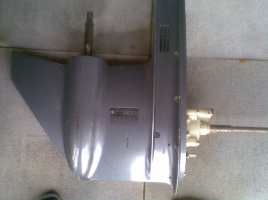 หางเครื่อง Yamaha 115-140 Hp ราคา 20,000 บาทค่ะ