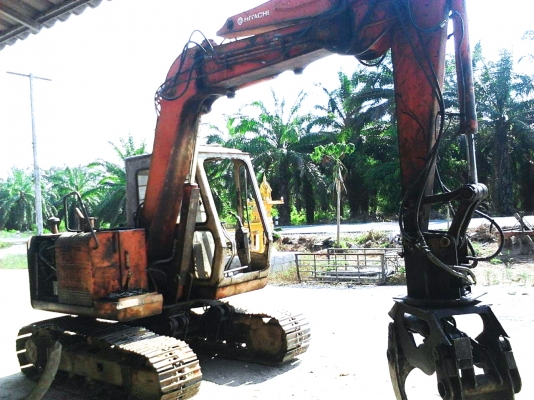 รถแบคโฮ HITACHl  EX 60SR.   สนใจติดต่อ  081 - 6079515