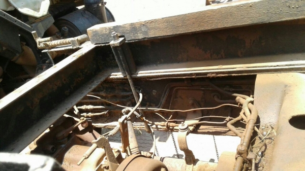 รถฮีโน่ 6 ล้อดั้ม FF3H 195 แรงม้า. ปี 37.    สนใจติดต่อ  081 - 6079515