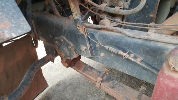 รถฮีโน่ 6 ล้อดั้ม FF3H 195 แรงม้า. ปี 37.    สนใจติดต่อ  081 - 6079515