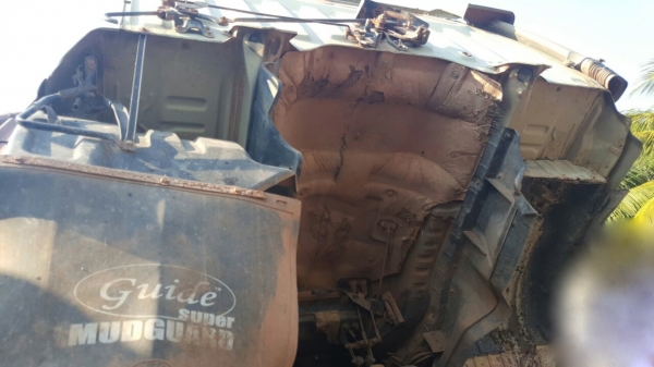 รถฮีโน่ 6 ล้อดั้ม FF3H 195 แรงม้า. ปี 37.    สนใจติดต่อ  081 - 6079515