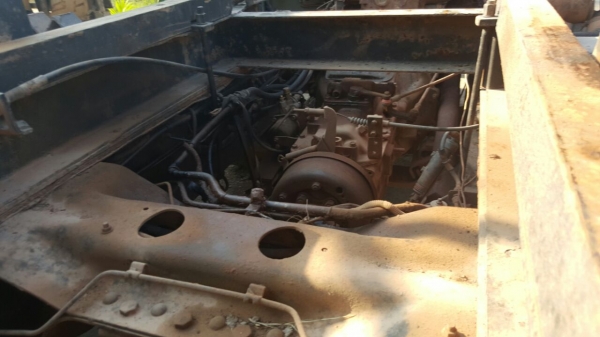 รถฮีโน่ 6 ล้อดั้ม FF3H 195 แรงม้า. ปี 37.    สนใจติดต่อ  081 - 6079515