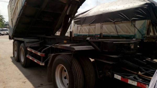 รถฮีโน่ 10 ล้อดั้ม FM1J เปลื่ยนเครื่อง 320 แรงม้า. ปี 48.  ( ขาย แม่ , ลูก. )    สนใจติดต่อ  081 - 6079515