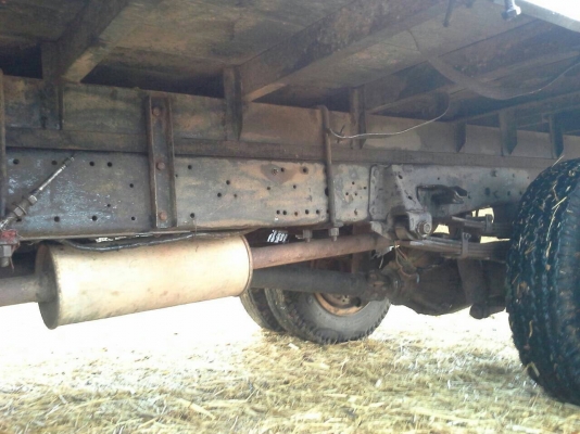 NPR59LL. พร้อมเครน NPR59LL. พร้อมเครน