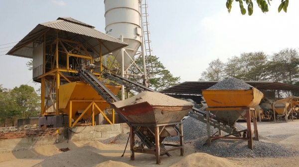 ขาย แพนท์ปูนครบชุด พร้อมใช้งาน ถังไซโลไม่ให้ครับ ราคาคุยกันได้