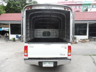 TOYOTA VIGO 2.7 MT ปี2011 พร้อมติดแก๊ส LPG จัดไฟแนนซ์ได้ T.086-527-9533