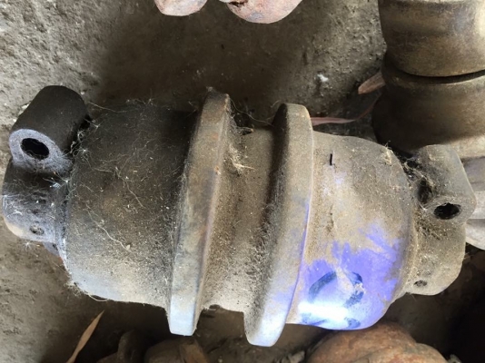 โรลเลอร์รถขุด hitachi ex 50 เก่าญี่ปุ่น ราคา 2,000 บาท โรลเลอร์รถขุด hitachi ex 50 เก่าญี่ปุ่น ราคา 2,000 บาท