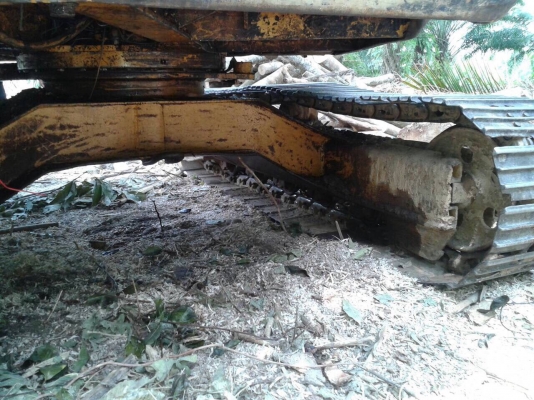 ขายรถแบคโฮ KOMATSU 60-5 แอร์ เอกสารพร้อม สภาพดี สนใจโทร 081-970-1072