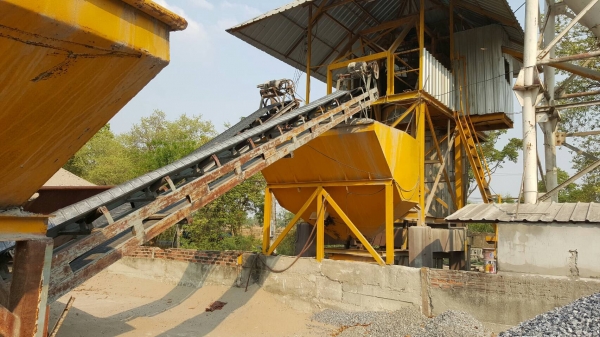 ขาย แพนท์ปูนครบชุด พร้อมใช้งาน ถังไซโลไม่ให้ครับ ราคาคุยกันได้ ขาย แพนท์ปูนครบชุด พร้อมใช้งาน ถังไซโลไม่ให้ครับ ราคาคุยกันได้