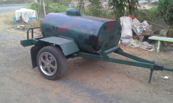 ขายรถถังแถมปั้มฉีดนำ้ ราดถนน ดับฝุ่น