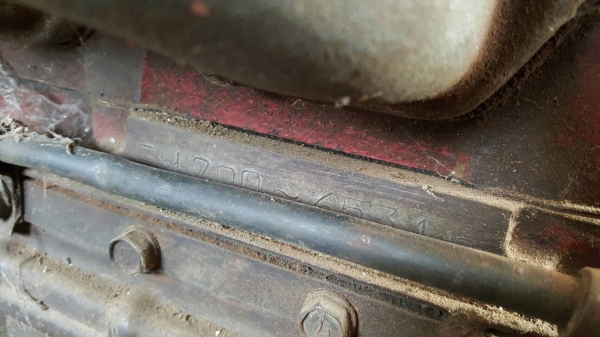 ขาย เครื่อง EH700 168 แรงม้า พร้อมเกียร์ มีใบคุมเครื่องครับ