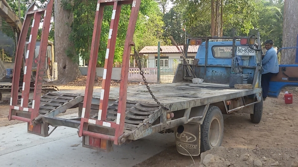 ขายหกล้อเทเลอร์ TL 110  เครื่องดี  คัชซีสวย  เอกสารทะเบียนพร้อมโอนคับ