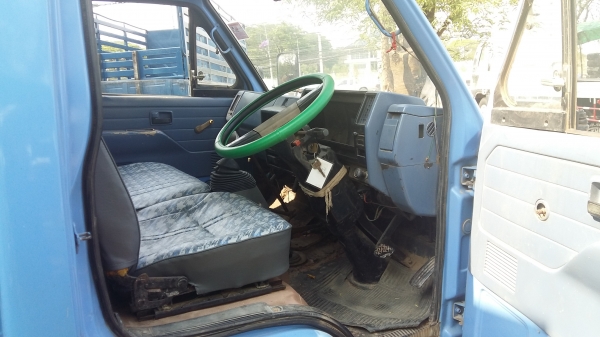 ขายหกล้อเล็กดั้มพ์ 3 คิว อีซูสุ NKR-88 แรงม้า สภาพดี พร้อมใช้ ขายหกล้อเล็กดั้มพ์ 3 คิว อีซูสุ NKR-88 แรงม้า สภาพดี พร้อมใช้