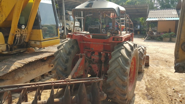 ขายรถไถ KUBOTA M8950 DTF เอกสารเล่มทะเบียน 7 จาน ใบมีดดันหน้า ราคา 220000