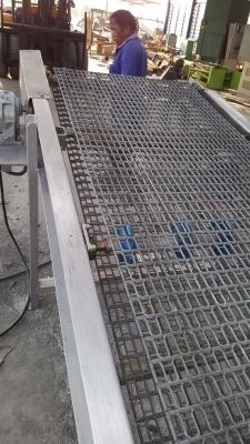 ขายสายพานลำเลียงยาว 5 เมตร 40,000 บาท