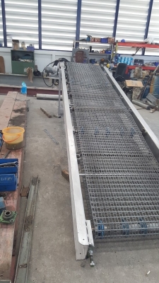 ขายสายพานลำเลียงยาว 5 เมตร 40,000 บาท