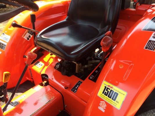 ขายรถไถคูโบต้า L3608 สภาพนางฟ้า ทำงาน 500 ชม. จายพร้อมอุปกรณ์ครบชุด สนใจโทร 081-9136451 ค่ะ ขายรถไถคูโบต้า L3608 สภาพนางฟ้า ทำงาน 500 ชม. จายพร้อมอุปกรณ์ครบชุด สนใจโทร 081-9136451 ค่ะ