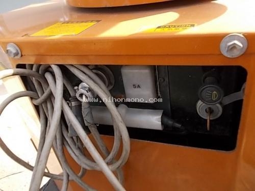 ขายรถขนสินค้า TOYOTA  2CB12 รหัสสินค้า : 80803020  ติดต่อ Tel.086-8150487  www.nihonmono.com