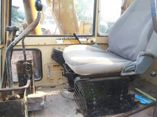 แบคโฮ Komatsu pc120-3 แบคโฮ Komatsu pc120-3