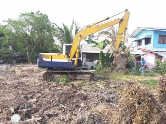 แบคโฮ Komatsu pc120-3 แบคโฮ Komatsu pc120-3