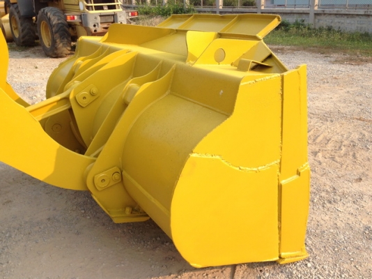 รถตักล้อยาง KOMATSU WA300-3 นำเข้าจากญี่ปุ่น และหลายรุ่นหลายขนาด ญี่ปุ่นแท้ๆ สวยๆ พร้อมใช้งานทุกคัน โทร.090-986-2521 อ๊อบ รถตักล้อยาง KOMATSU WA300-3 นำเข้าจากญี่ปุ่น และหลายรุ่นหลายขนาด ญี่ปุ่นแท้ๆ สวยๆ พร้อมใช้งานทุกคัน โทร.090-986-2521 อ๊อบ