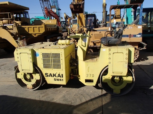 รถบด ROLLER SAKAI เอวอ่อน หน้าเหล็ก หลังเหล็ก เก่าญี่ปุ่น