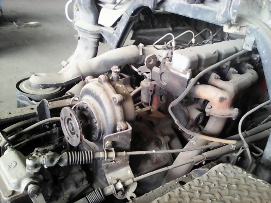 หกล้อhino117หัวลากคัทซี