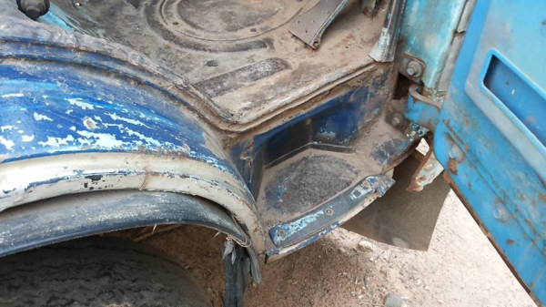 **145,000 บ. ต่อรอง/// 6ล้อ ISUZU KS-100แรง ฝาดำ เครื่องใหม่ เกียร์เดิม ช่วงล่างใหญ่ หน้า115 ท้ายF สโลวกลาง ครบ หัวเก๋งดี สีไม่สวย พ.พาวเวอร์ คัสซีเก็บงานแล้ว แข็งแรง ดี กระบะพื้นไม้คอกเกษตร 4.30ม. ยางหน้า7.50/16 หลัง 8.25/16 สภาพ65-70\% ตามสภาพ พร้อมลุย เ