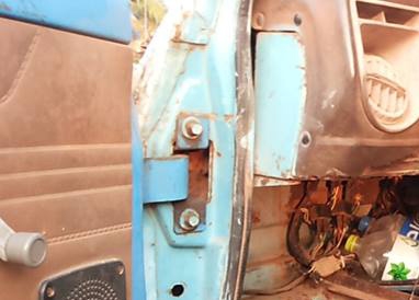 **145,000 บ. ต่อรอง/// 6ล้อ ISUZU KS-100แรง ฝาดำ เครื่องใหม่ เกียร์เดิม ช่วงล่างใหญ่ หน้า115 ท้ายF สโลวกลาง ครบ หัวเก๋งดี สีไม่สวย พ.พาวเวอร์ คัสซีเก็บงานแล้ว แข็งแรง ดี กระบะพื้นไม้คอกเกษตร 4.30ม. ยางหน้า7.50/16 หลัง 8.25/16 สภาพ65-70\% ตามสภาพ พร้อมลุย เ