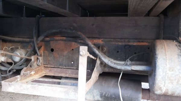 **145,000 บ. ต่อรอง/// 6ล้อ ISUZU KS-100แรง ฝาดำ เครื่องใหม่ เกียร์เดิม ช่วงล่างใหญ่ หน้า115 ท้ายF สโลวกลาง ครบ หัวเก๋งดี สีไม่สวย พ.พาวเวอร์ คัสซีเก็บงานแล้ว แข็งแรง ดี กระบะพื้นไม้คอกเกษตร 4.30ม. ยางหน้า7.50/16 หลัง 8.25/16 สภาพ65-70\% ตามสภาพ พร้อมลุย เ