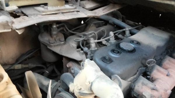 **145,000 บ. ต่อรอง/// 6ล้อ ISUZU KS-100แรง ฝาดำ เครื่องใหม่ เกียร์เดิม ช่วงล่างใหญ่ หน้า115 ท้ายF สโลวกลาง ครบ หัวเก๋งดี สีไม่สวย พ.พาวเวอร์ คัสซีเก็บงานแล้ว แข็งแรง ดี กระบะพื้นไม้คอกเกษตร 4.30ม. ยางหน้า7.50/16 หลัง 8.25/16 สภาพ65-70\% ตามสภาพ พร้อมลุย เ