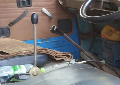 **145,000 บ. ต่อรอง/// 6ล้อ ISUZU KS-100แรง ฝาดำ เครื่องใหม่ เกียร์เดิม ช่วงล่างใหญ่ หน้า115 ท้ายF สโลวกลาง ครบ หัวเก๋งดี สีไม่สวย พ.พาวเวอร์ คัสซีเก็บงานแล้ว แข็งแรง ดี กระบะพื้นไม้คอกเกษตร 4.30ม. ยางหน้า7.50/16 หลัง 8.25/16 สภาพ65-70\% ตามสภาพ พร้อมลุย เ