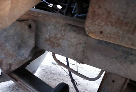 **145,000 บ. ต่อรอง/// 6ล้อ ISUZU KS-100แรง ฝาดำ เครื่องใหม่ เกียร์เดิม ช่วงล่างใหญ่ หน้า115 ท้ายF สโลวกลาง ครบ หัวเก๋งดี สีไม่สวย พ.พาวเวอร์ คัสซีเก็บงานแล้ว แข็งแรง ดี กระบะพื้นไม้คอกเกษตร 4.30ม. ยางหน้า7.50/16 หลัง 8.25/16 สภาพ65-70\% ตามสภาพ พร้อมลุย เ