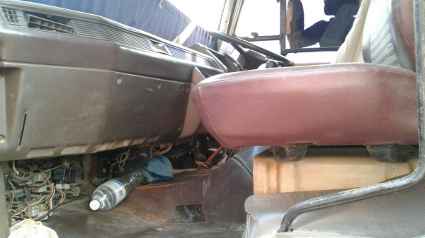 ต้องการขายด่วน  รถบรรทุก 10 ล้อ MITSUBISHI FN527 MA 195  รถบ้านสวย ๆ เจ้าของขายเอง ราคาคุยกันได้นะคะ