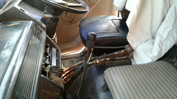 ต้องการขายด่วน  รถบรรทุก 10 ล้อ MITSUBISHI FN527 MA 195  รถบ้านสวย ๆ เจ้าของขายเอง ราคาคุยกันได้นะคะ