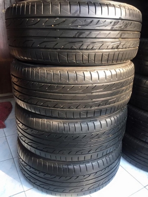 ขายยาง DUNLOP LM704 225-55-17 ปี14 ดอกยาง90\% สภาพเหมือนน้องๆป้ายแดง ไม่มีปะไม่มีกินข้าง ชุดละ 4,900 บาท