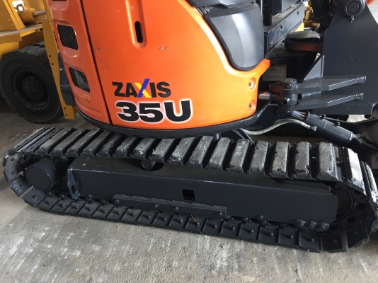 รถขุด Hitachi ZX35U-5 มือสอง นำเข้าจากญี่ปุ่น สภาพสวย