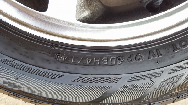 ขายล้อHonda Civic ตาโตขอบ 14 4 ล้อ ราคา 4,000 บาท