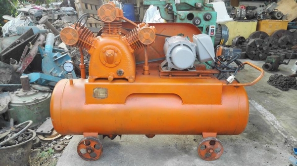 ** ยกแล้วครับ!! ** ปั้มลม HITACHI 3 HP 150 ลิตร. มอเตอร์มิตซู ไฟบ้าน 220V สภาพสวยสดนอกพร้อมใช้มาเทสได้ครับ!!