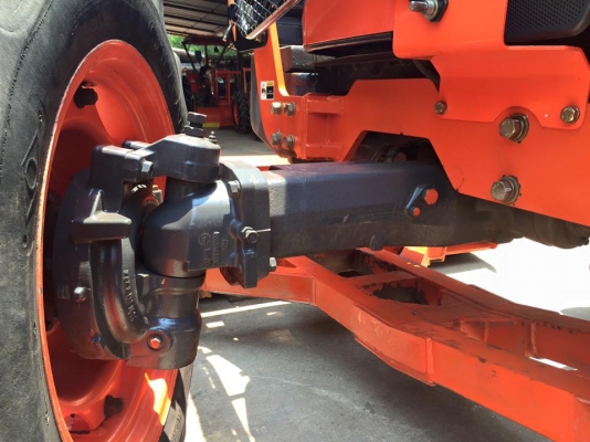 ขายรถไถ Kubota M8540 (4WD) พร้อมดันหน้า ผานบุกเบิกช้าง รถ1100ชั่วโมง พร้อมใช้งานครับ