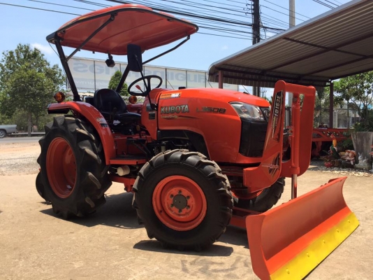 ขายรถไถ Kubota L3608(4WD) พร้อมใบมีดและผานพรวนช้าง รถไร่ เดิมๆ สวยพร้อมใช้งาน