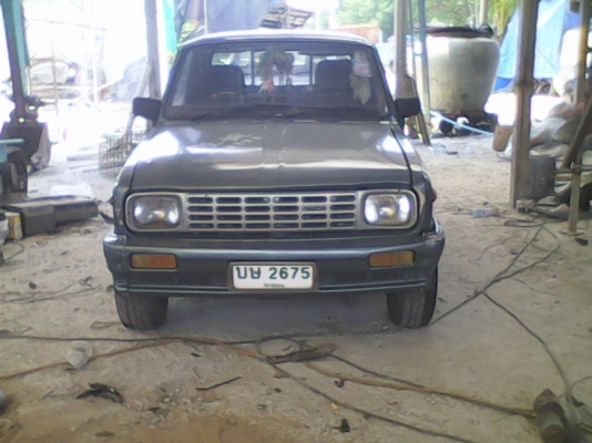 ขาย mazda แฟมิเลีย