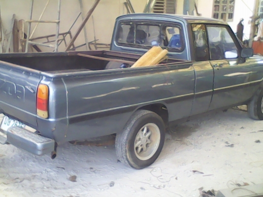 ขาย mazda แฟมิเลีย