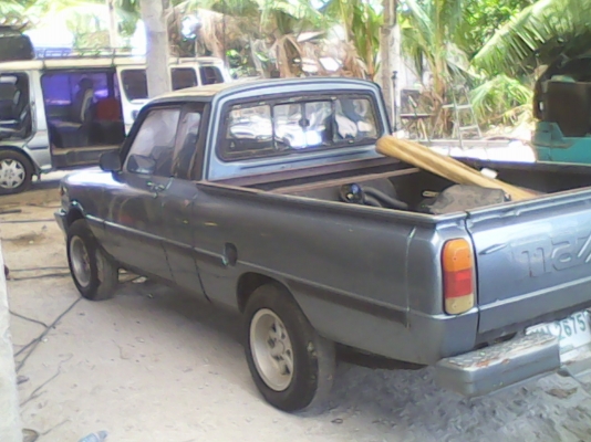 ขาย mazda แฟมิเลีย