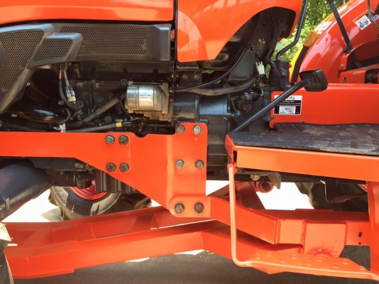 ขายรถไถ Kubota L3608(4WD) พร้อมใบมีดและผานบุกเบิกช้าง รถสวยพร้อมใช้งาน