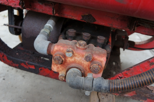 ขายเครื่องพ่นยา พ่วงท้ายรถไถ ถังขนาด 500 ลิตร