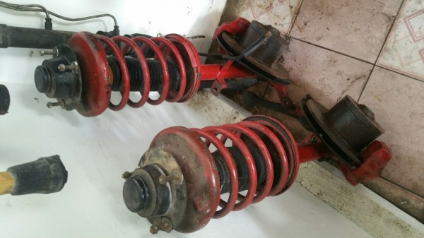 ขาย shock หน้า+หลัง bmw e21 ( ดุม+caliper คู่หน้าไม่ให้นะครับ จะเก็บไว้ใส่ใน bmw 2002)
สภาพยังใช้งานได้ครับ

5000 บาท

0834301397
Line:  surawat.hant