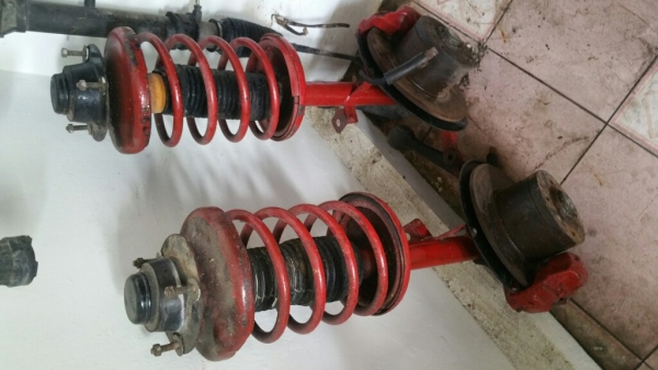 ขาย shock หน้า+หลัง bmw e21 ( ดุม+caliper คู่หน้าไม่ให้นะครับ จะเก็บไว้ใส่ใน bmw 2002)
สภาพยังใช้งานได้ครับ

5000 บาท

0834301397
Line:  surawat.hant