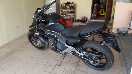 ขายตามสะภาบครับ ER650 N ปี 2013 ทะเบียนพร้อมโอนครับ