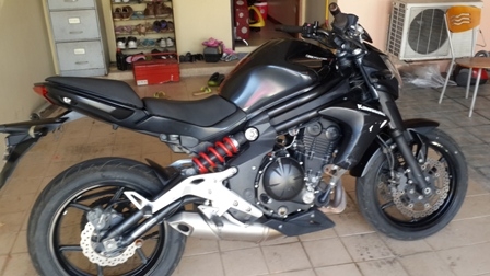 ขายตามสะภาบครับ ER650 N ปี 2013 ทะเบียนพร้อมโอนครับ